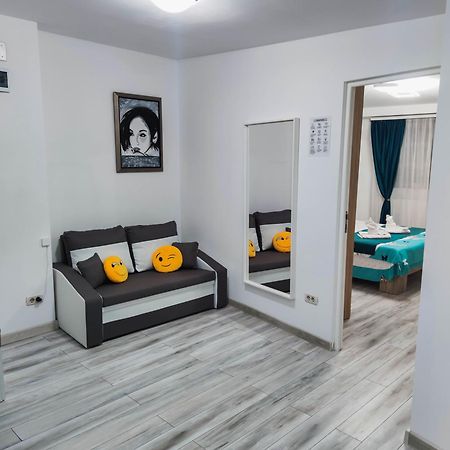 Comfortable Apartment University Square Βουκουρέστι Εξωτερικό φωτογραφία